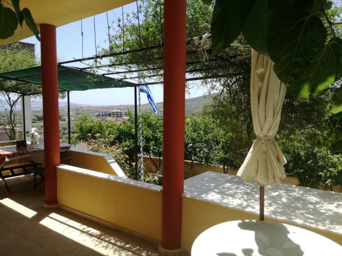 Relaxing Beautiful Holiday Home Lávrion Buitenkant foto